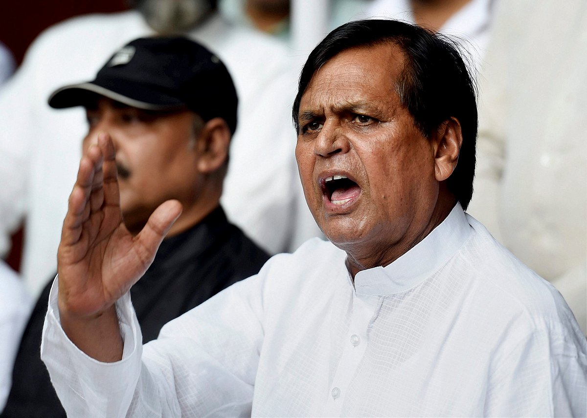 JD(U) split open, yet to be formally announced