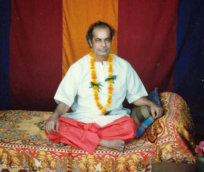 When godman Dadaji traumatised Khushwant Singh