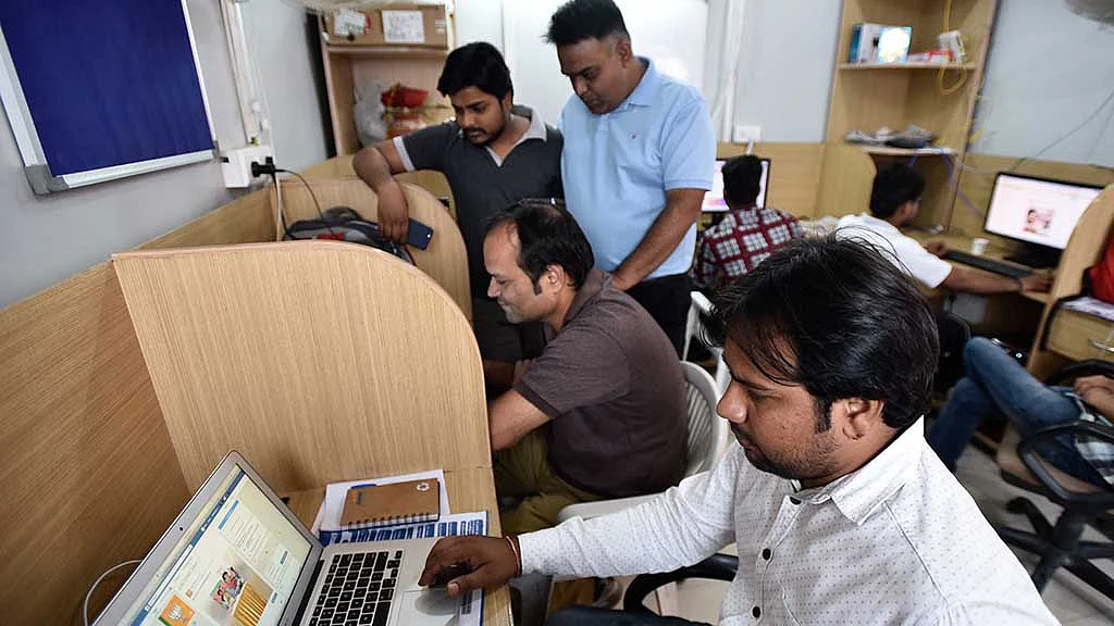 Photo by Burhaan Kinu/Hindustan Times via Getty Images