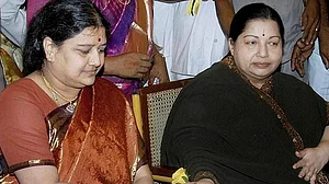 Sasikala sacked as interim general secretary by AIADMK GC meet