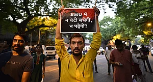 BHU students face the music, FIR ON 14, case on BHU Buzz