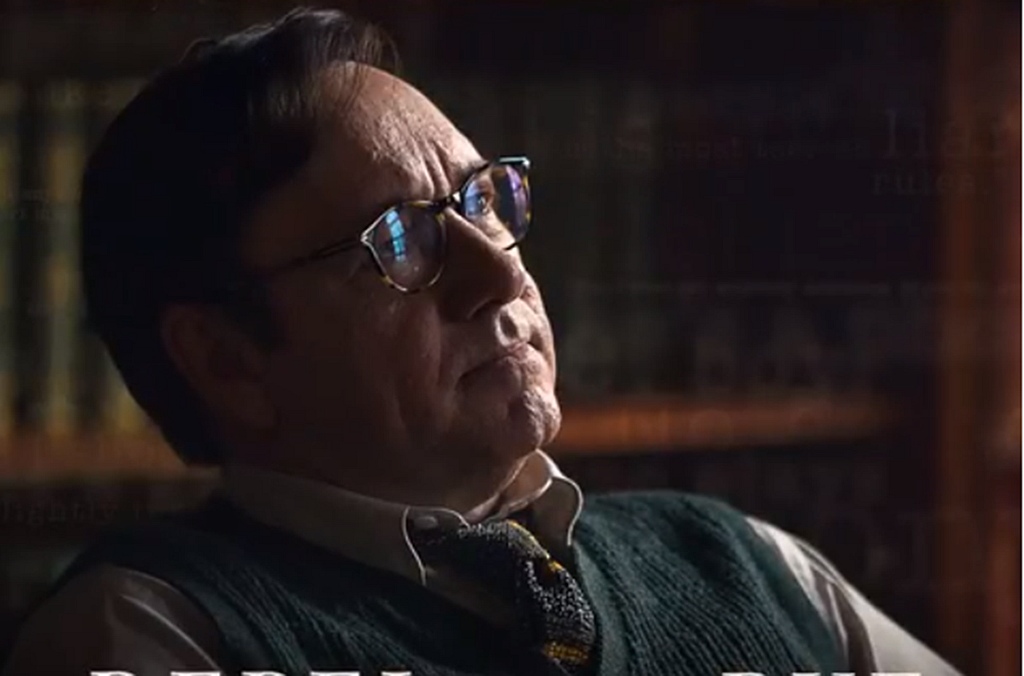 Entertainment: Kevin Spacey apologises after being accused of sexual assault 