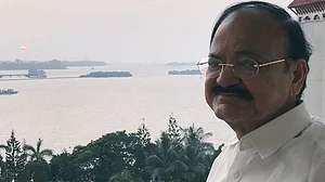 Physical threats unacceptable: Naidu on ‘Padmavati’ row