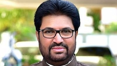 Social Media/Twitter