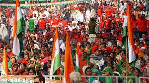 Huge protest by workers demand pro-people policies