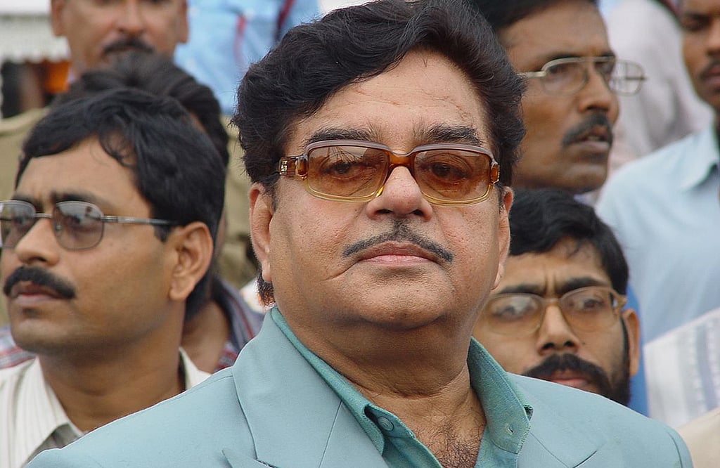 Shatrugan Sinha to BJP: “Don’t we look desperate in Gujarat?” 