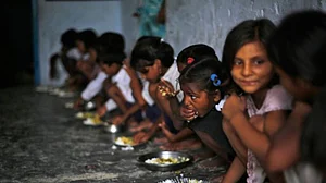 India 100/119 in Global Hunger Index!