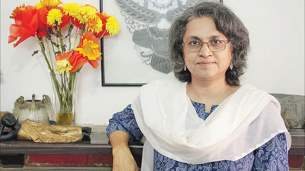 ‘Histories written with political agendas bound to distort past’