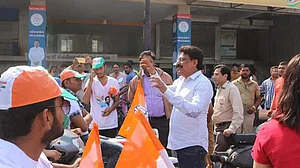 BJP workers attack Congress candidate in Rajkot