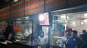 Ban on non-veg food display: BJP-ruled SDMC accused of polarising voters; targeting the poor