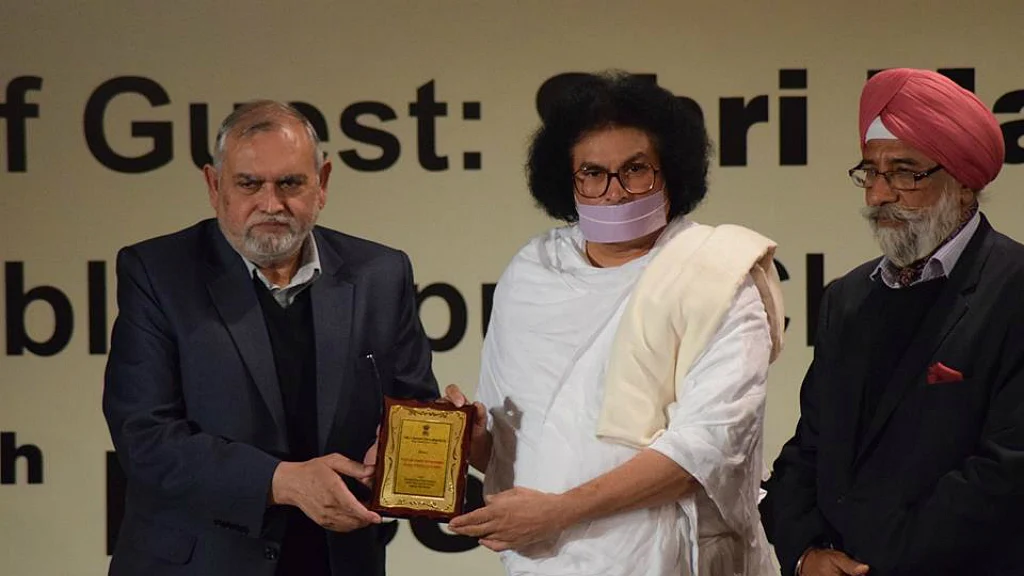 Facebook/@khan.zafarul