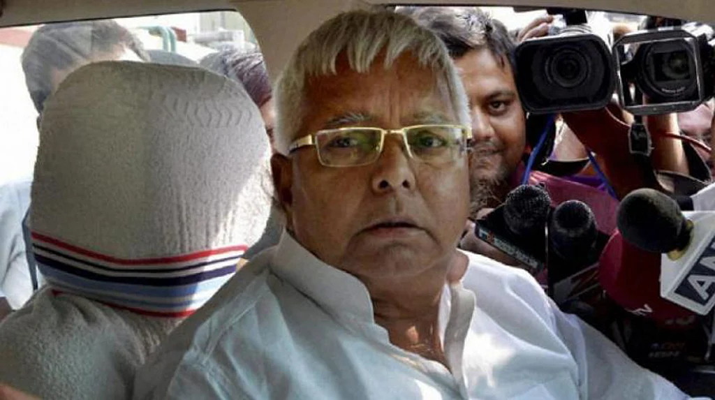 Media that swoons over PM’s mother, ignores Lalu’s sister