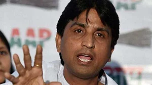 Vishwas hits out at AAP leadership, says coterie can’t run party