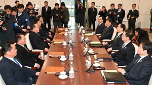 Seoul, Pyongyang hold formal talks after two years