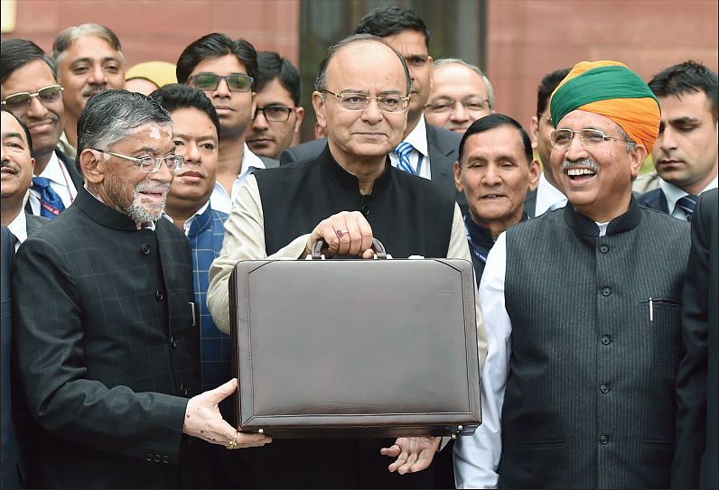 Union Budget 2018-19: Income Tax rates may change little 