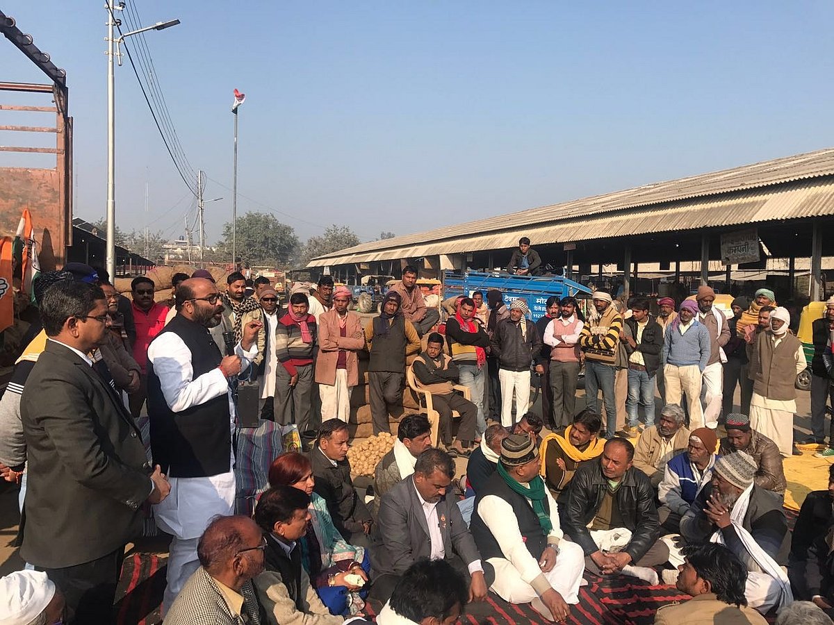 Congress exposes Yogi Adityanath government’s lies on potato crisis