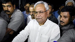 Blaming RJD for attack on Nitish’s convoy is a political blunder by JDU