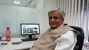 Neelabh Mishra, Editor-in-chief of National Herald and Navjivan passes away