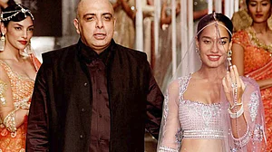 Women no longer want to dress like a Christmas tree: Tahiliani