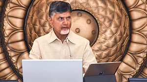 Chandrababu Naidu’s TDP furious with Modi Government; TDP MPs to meet on Sunday