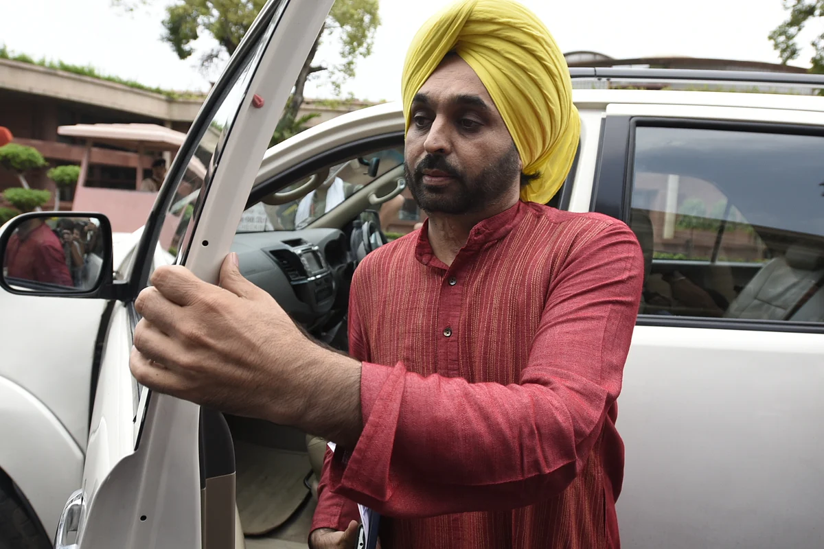 Mann govt under fire after two Punjab AAP MPs found illegally occupying State land worth crores