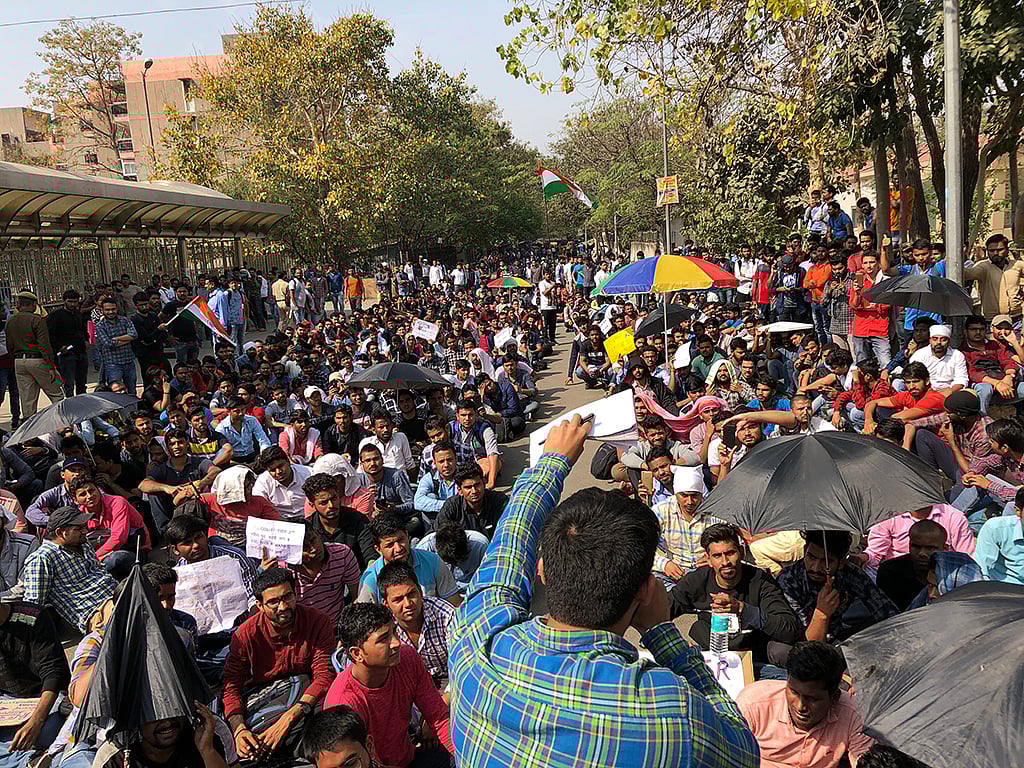 SSC Exam Scam: Police presence increases even as Rajnath assures relief to protestors