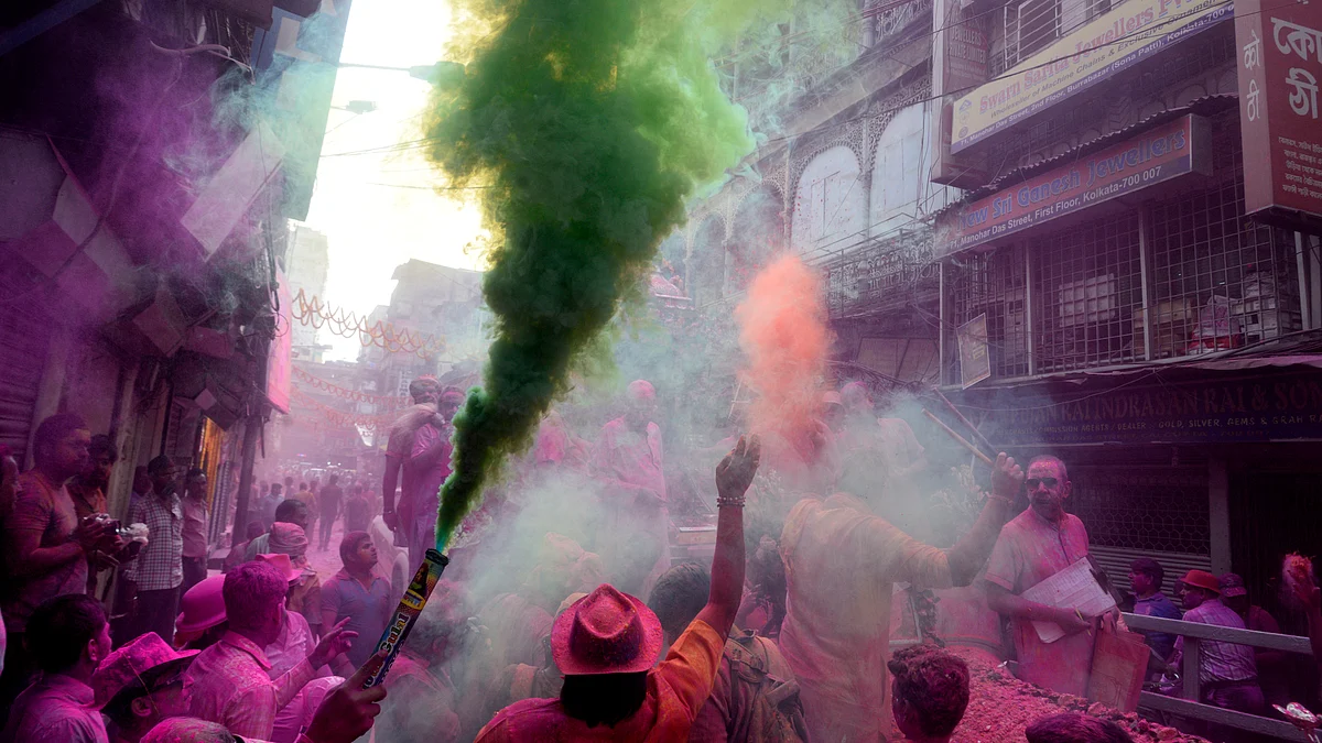 Photo by Saikat Paul/Pacific Press/LightRocket via Getty Images