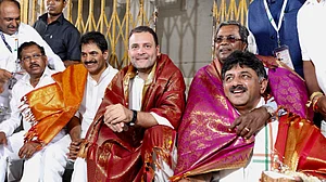 April 7: Delhi and beyond, in pictures