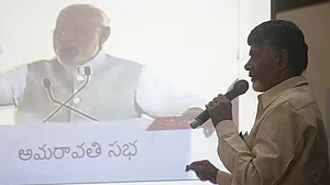 Chandrababu Naidu appeals to Telugu people in Karnataka to defeat BJP