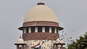Karnataka Live Updates: Congress-JD(S) to move SC against pro tem Speaker