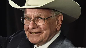 Warren Buffett addresses free trade concerns amid US-China tensions