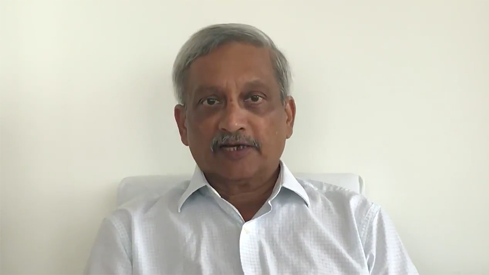 Twitter:/@manoharparrikar