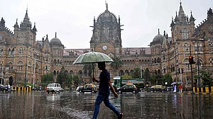5 killed as rains clobber Mumbai, Thane, Palghar, Raigad in Maharashtra