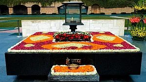 Bapu’s samadhi at Rajghat locked to public as VHP discussed Ram Mandir in Gandhi Smriti
