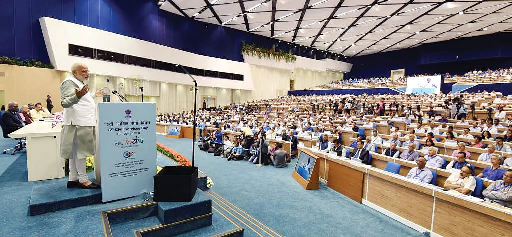 IAS not really threatened by lateral recruitment of Jt Secy officers