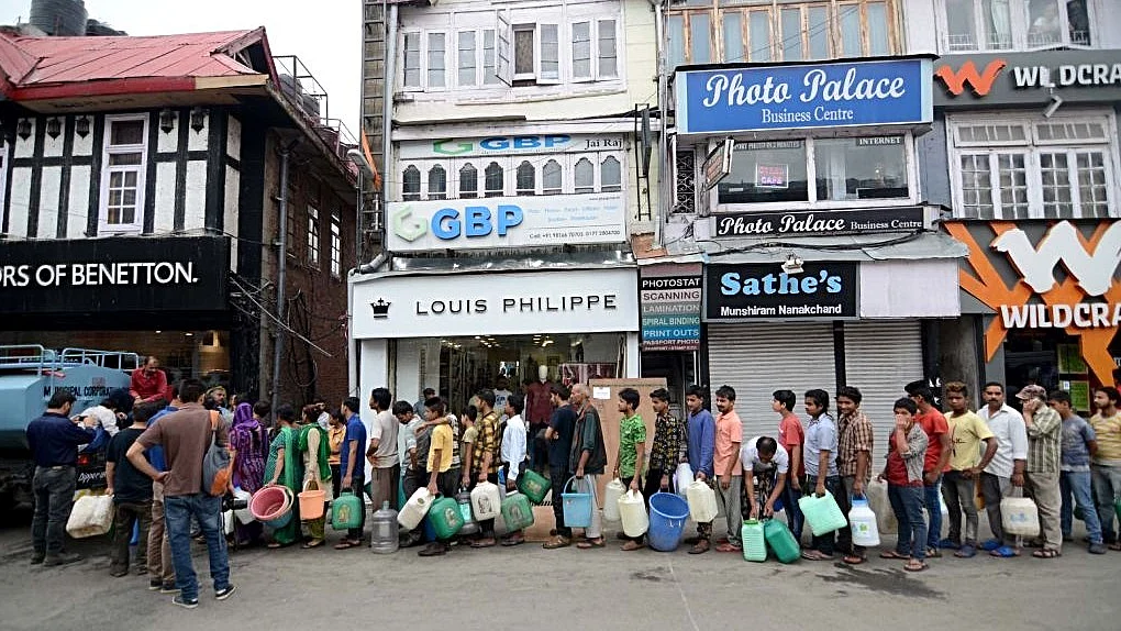 Photo by Deepak Sansta/Hindustan Times via Getty Images