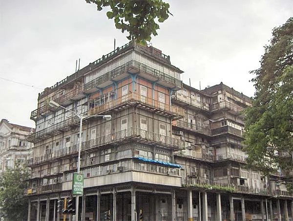 Mumbai’s heritage building in shambles  