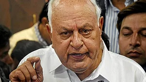 Man shot dead after he rams SUV into Farooq Abdullah’s Jammu house