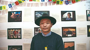 Stories of Tibetans: Documents in the time of Amnesia