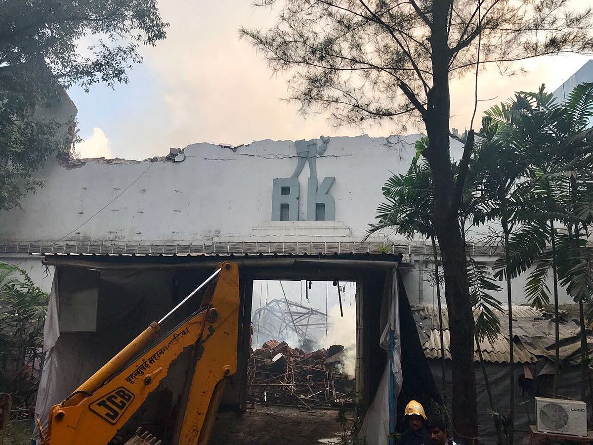 RK Studios ka jaana, dil ke armaanon ka mit jaana: Lata Mangeshkar