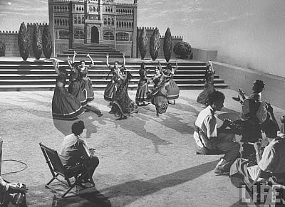 RK Studios ka jaana, dil ke armaanon ka mit jaana: Lata Mangeshkar