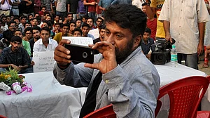 After Tanushree’s allegation, Vivek Agnihotri asked to draw up a list of #UrbanPerverts