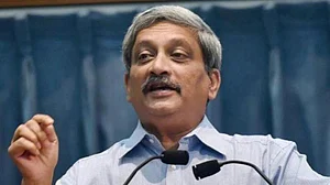 Manohar Parrikar shifted to AIIMS, Delhi; will remain CM of Goa