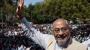 PM Modi’s brother to support TMC in 2019 polls, will launch anti-Namo campaign from Varanasi
