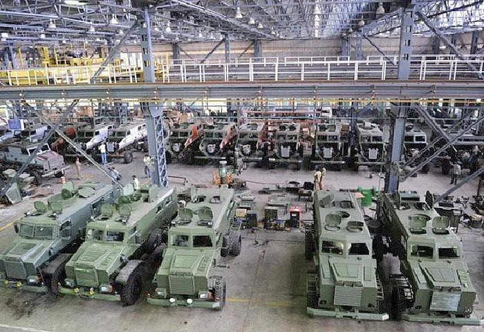 Modi government itself ruined 1000 defence manufacturing companies 