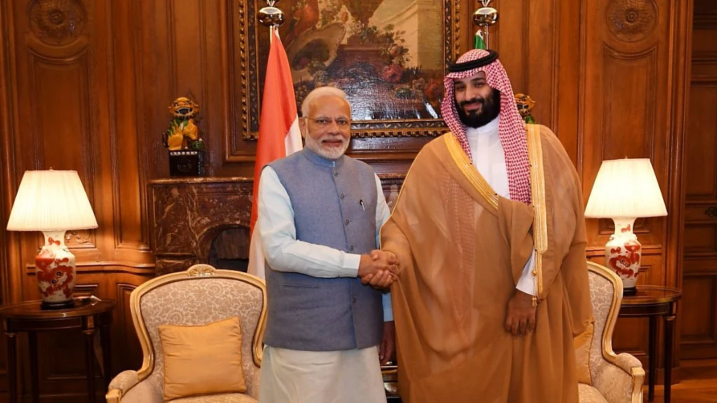 Twitter/<a href="https://twitter.com/narendramodi">@<b>narendramodi</b></a>