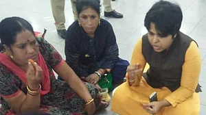 Sabarimala: Trupti Desai still stuck in the airport after 7 hours; buses begin to ferry devotees
