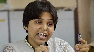 Sabarimala pilgrimage: Activist Trupti Desai writes to Kerala CM asking for police protection