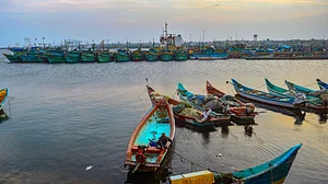 Cyclone Gaja to hit Tamil Nadu and neighbouring coasts tonight