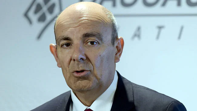 “I don’t lie” says Dassault CEO; Twitterati disagrees